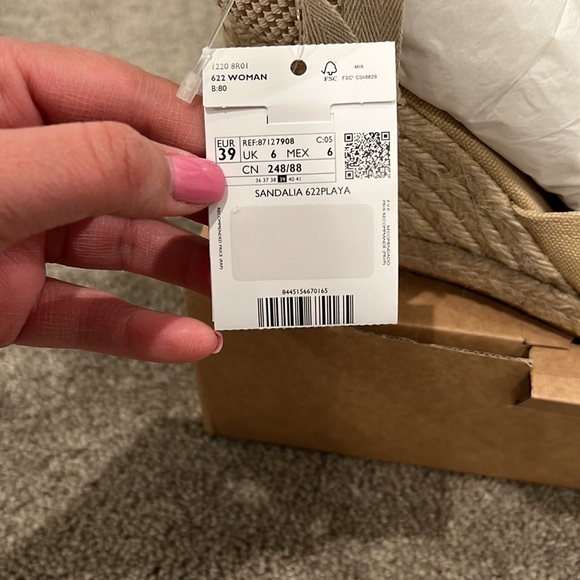 Spring Lace Up Shoes - Picture 5 of 5